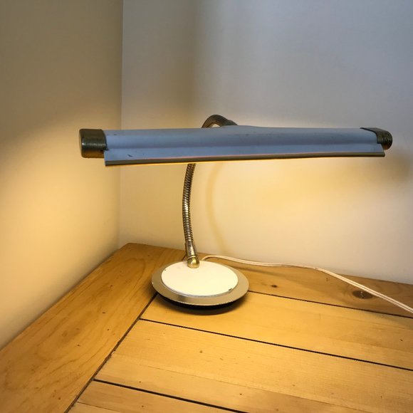 Brass & Chrome Gooseneck Round Base Lamp MCM Cannon Products USA Radionic - Picture 2 of 13